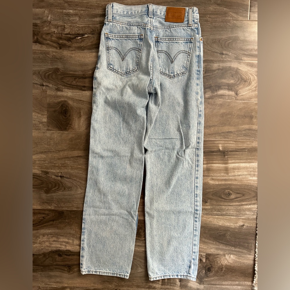 Levi's Light Blue High-Rise Straight Jeans